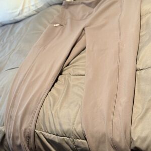 Avalanche purple Leggings